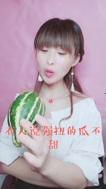 娱乐吃瓜酱撒娇,揭秘娱乐圈甜蜜瞬间